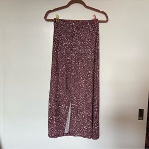 Pull&Bear burgundy floral skirt